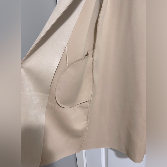 Zara Trench Coat - Picture 4 of 6